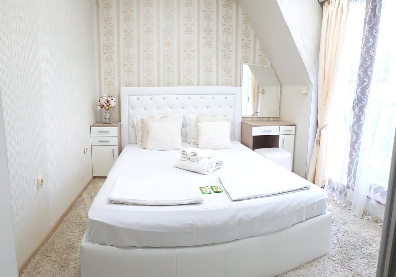 Guest House Saint Apostol Nesebar Esterno foto